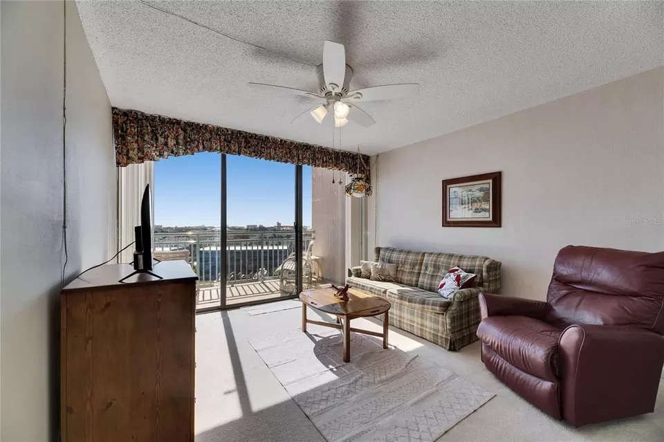 Living - 1 Key Capri #604W, Treasure Island, FL 33706 photo 5 of 5