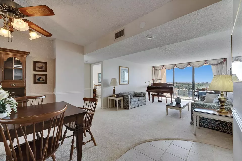 Dining - 1 Key Capri #604W, Treasure Island, FL 33706 photo 2 of 7