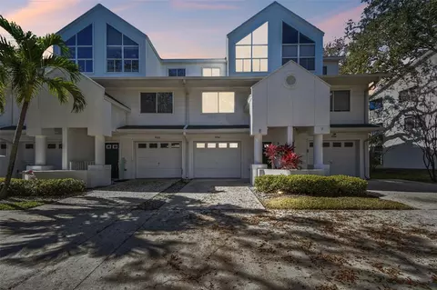 9954 Indian Key Trl #14, Seminole, FL 33776