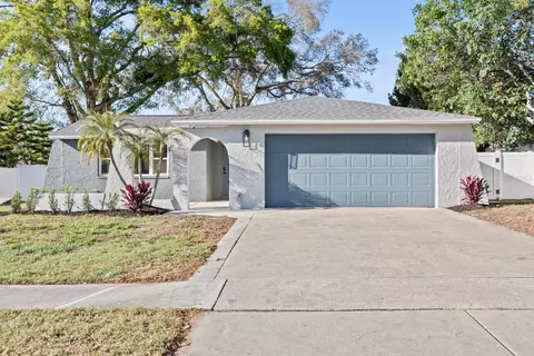 1972 Sourwood Blvd, Dunedin, FL 34698