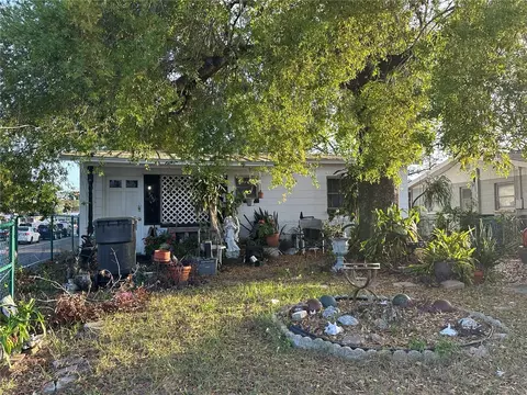 101 Melanie Ln, Brandon, FL 33510