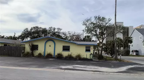 822 1st St, Indian Rocks Beach, FL 33785