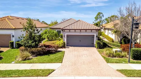 4614 Alexandria Ct, Palmetto, FL 34221