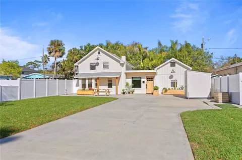 1751 Massachusetts Ave NE, Saint Petersburg, FL 33703