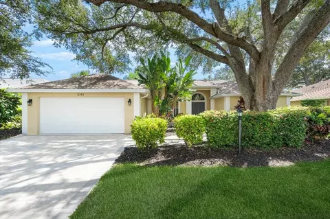 5141 Sunnydale Cir W, Sarasota, FL 34233