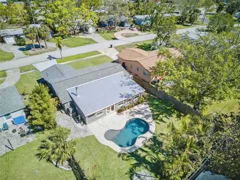 1842 Oklahoma Ave NE, Saint Petersburg, FL 33703