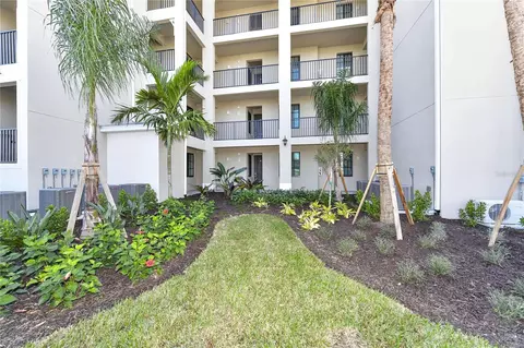 17724 Gawthrop Dr #402, Bradenton, FL 34211