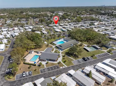 9790 66th St N #469, Pinellas Park, FL 33782