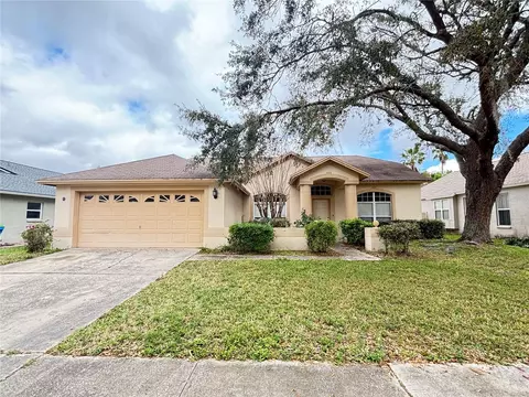 28537 Fairweather Dr, Wesley Chapel, FL 33543