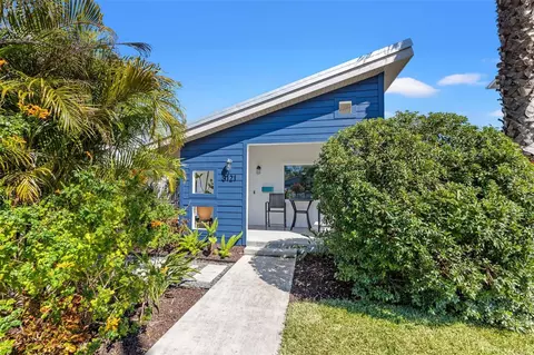 3121 Prescott St N, Saint Petersburg, FL 33713