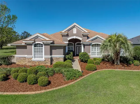 12733 Grand Traverse Dr, Dade City, FL 33525