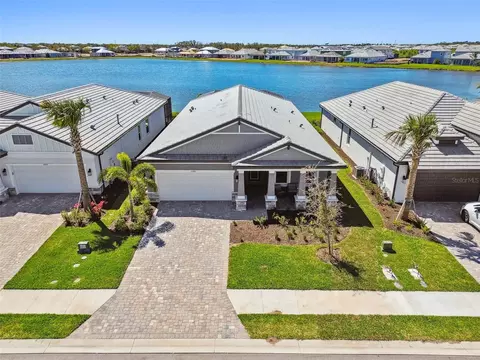 17441 Savory Mist Cir, Bradenton, FL 34211