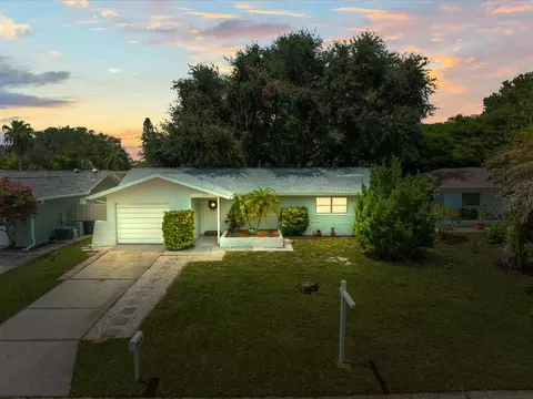 2523 Blackwood Cir, Clearwater, FL 33763