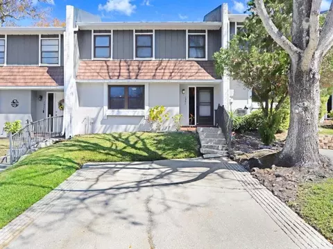 1331 Abbey Crescent Ln, Clearwater, FL 33759