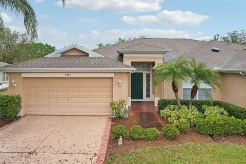 2243 Worthington Greens Dr, Sun City Center, FL 33573