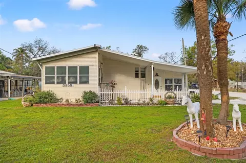 3953 Autumn Palm Dr, Zephyrhills, FL 33541