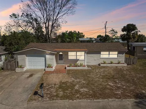 4209 Westwood Dr, Holiday, FL 34691