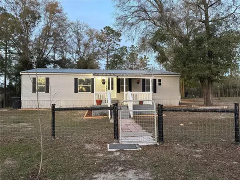 8951 NE 65th Ln, Bronson, FL 32621