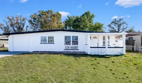 5712 Mallow St, New Port Richey, FL 34652