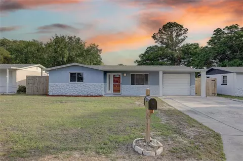 7314 Princeton Dr, Hudson, FL 34667