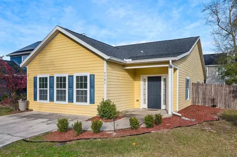 7701 NW 21st Dr, Gainesville, FL 32609