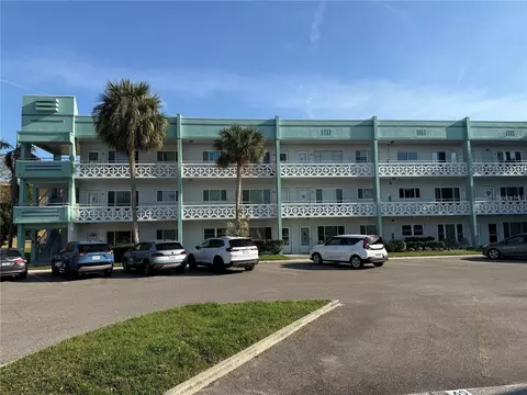 2455 Finlandia Ln #57, Clearwater, FL 33763