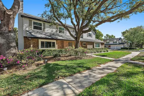 9067 Cypress Trl, Seminole, FL 33777