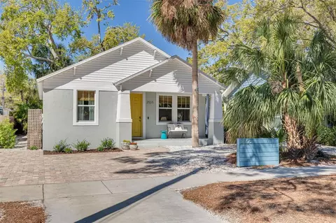 2505 53rd St S, Gulfport, FL 33707