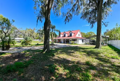 7218 Turkey Creek Rd, Plant City, FL 33567