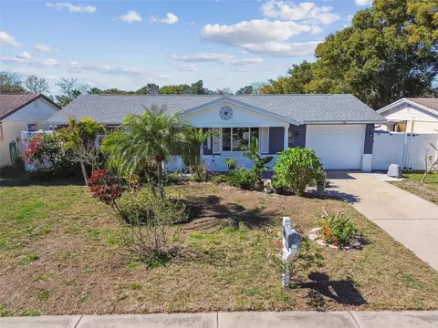7724 Dale Dr, Port Richey, FL 34668