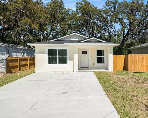 7412 Gulf Breeze Cir, Hudson, FL 34667