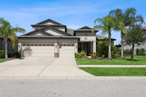 5006 Ivory Stone Dr, Wimauma, FL 33598