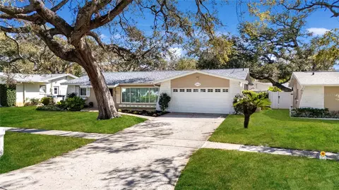 1353 Williams Dr, Clearwater, FL 33764