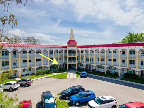 2431 Franciscan Dr #9, Clearwater, FL 33763