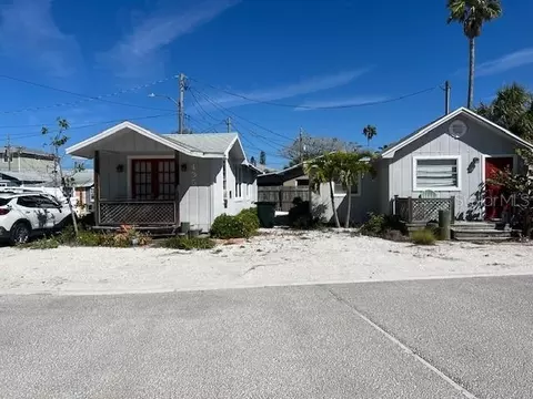 433 137th Avenue Cir, Madeira Beach, FL 33708