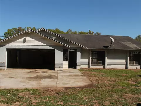 41305 Dykas Ln, Dade City, FL 33525
