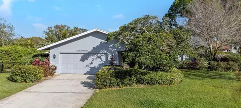 2889 Knollwood Ct, Clearwater, FL 33761