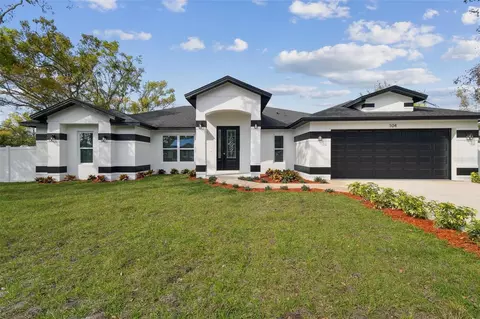 104 1st Ave NE, Lutz, FL 33549