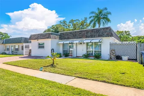 12310 Mallory Dr, Largo, FL 33774