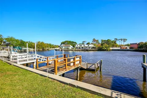 609 Westwinds Dr #4, Palm Harbor, FL 34683