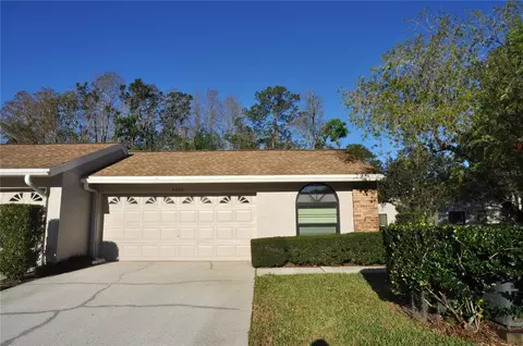 4078 Salem Square Pkwy, Palm Harbor, FL 34685