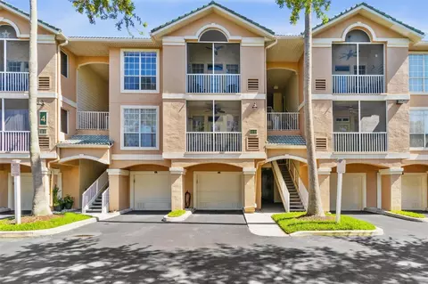 4204 Bay Club Cir, Tampa, FL 33607