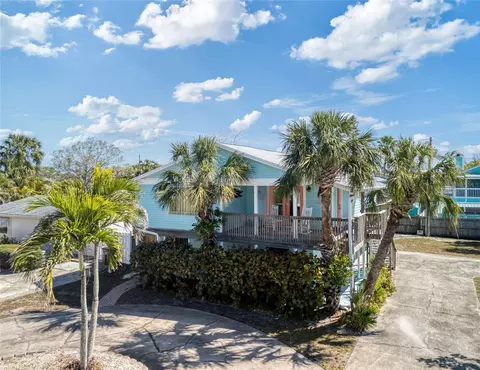1213 1st St, Indian Rocks Beach, FL 33785