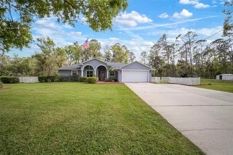 1126 Oxbow Rd, Wimauma, FL 33598