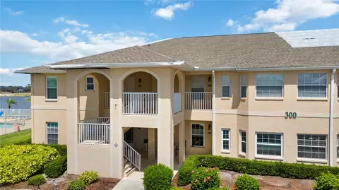 5800 Sabal Trace Dr #301, North Port, FL 34287