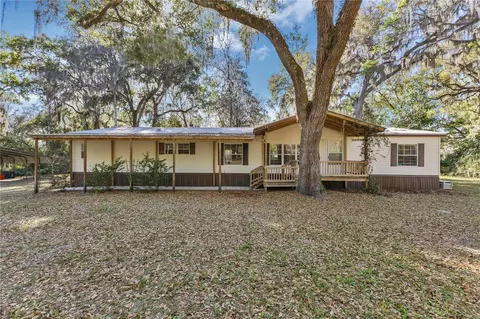 7704 NE 219th Ter, Melrose, FL 32666
