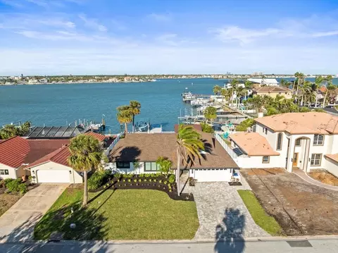 6421 4th Palm Pt, Saint Pete Beach, FL 33706