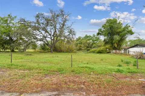 S Taylor Road, Seffner, FL 33584