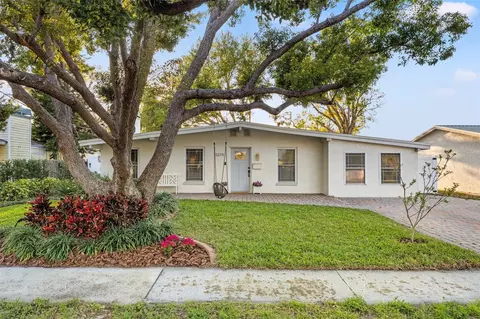 5215 S Quincy St, Tampa, FL 33611