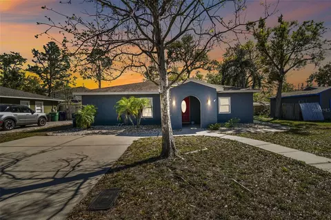 3212 W Hartnett Ave, Tampa, FL 33611
